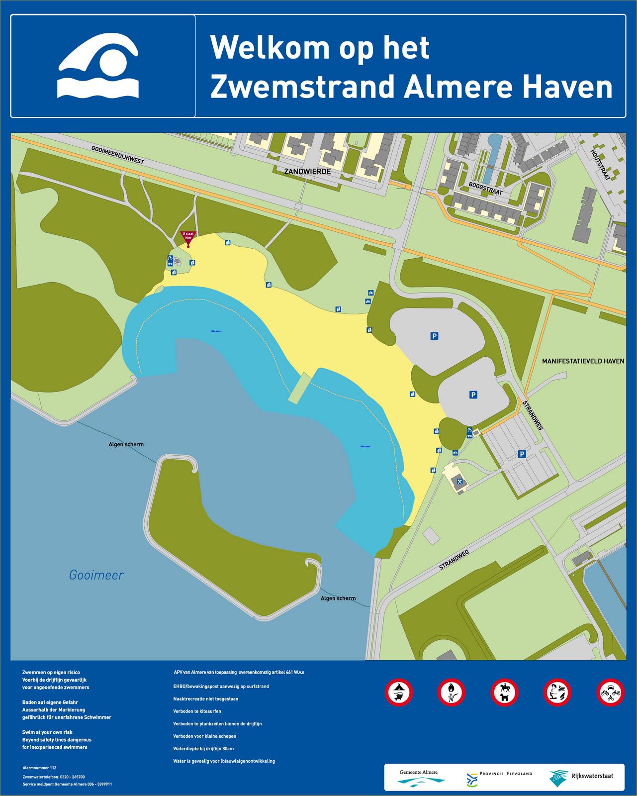 Het informatiebord bij zwemlocatie Zwemstrand Almere